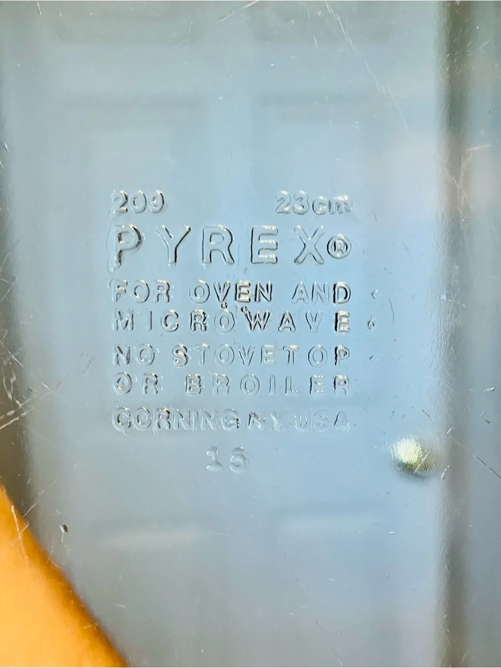 vintage clear glass Pyrex #209 Pie Plate 9” 23cm